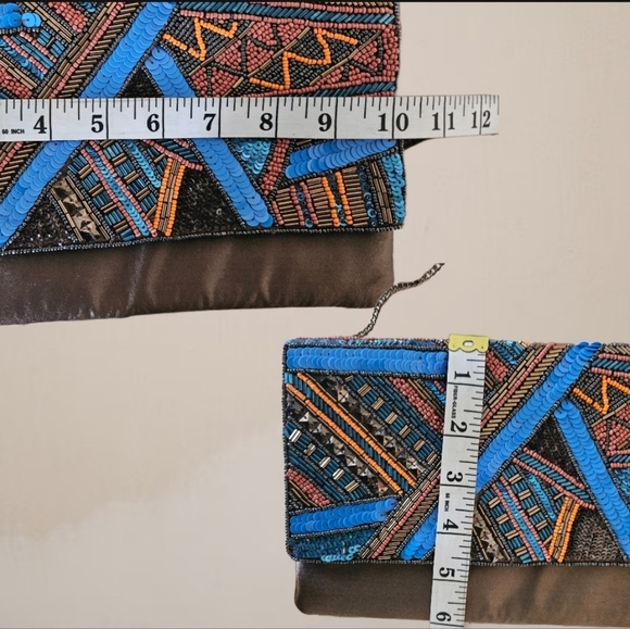 Charming Charlie’s Evening Sequin & Satin Clutch - Picture 5 of 6